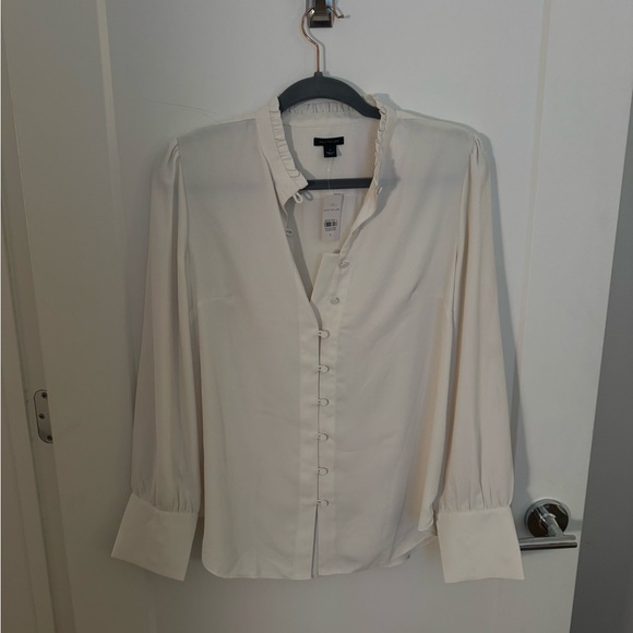 Ann Taylor Tops - Ann Taylor Cream Button-Up Women’s Blouse